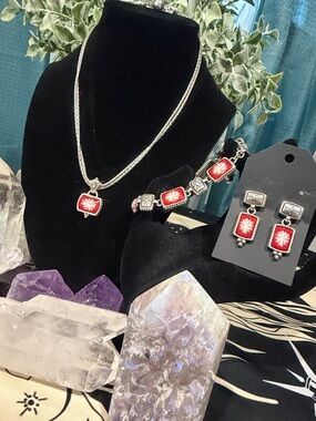 👠 RARE SET BRIGHTON VINTAGE Red ‘Water Lily’ Silver (FULL SET)